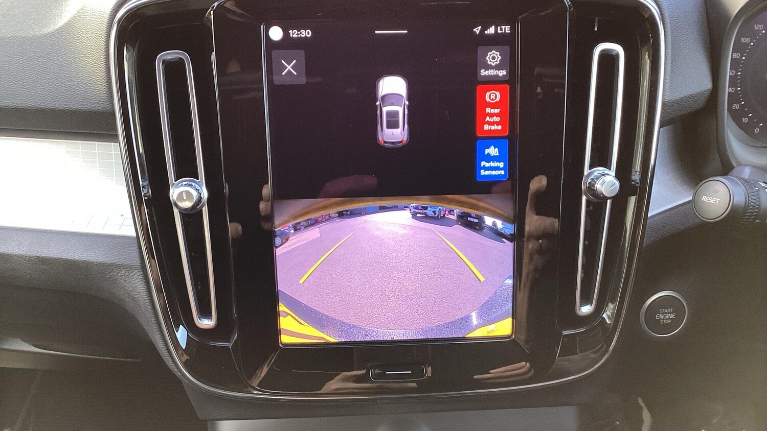 Used Volvo XC40 2023 for sale - 78072027: Photo 20