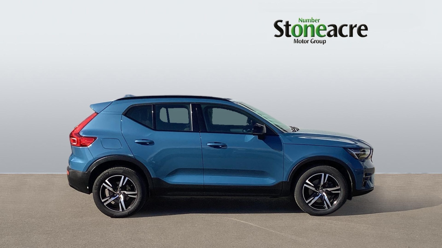 Used Volvo XC40 2023 for sale - 78072027: Photo 3