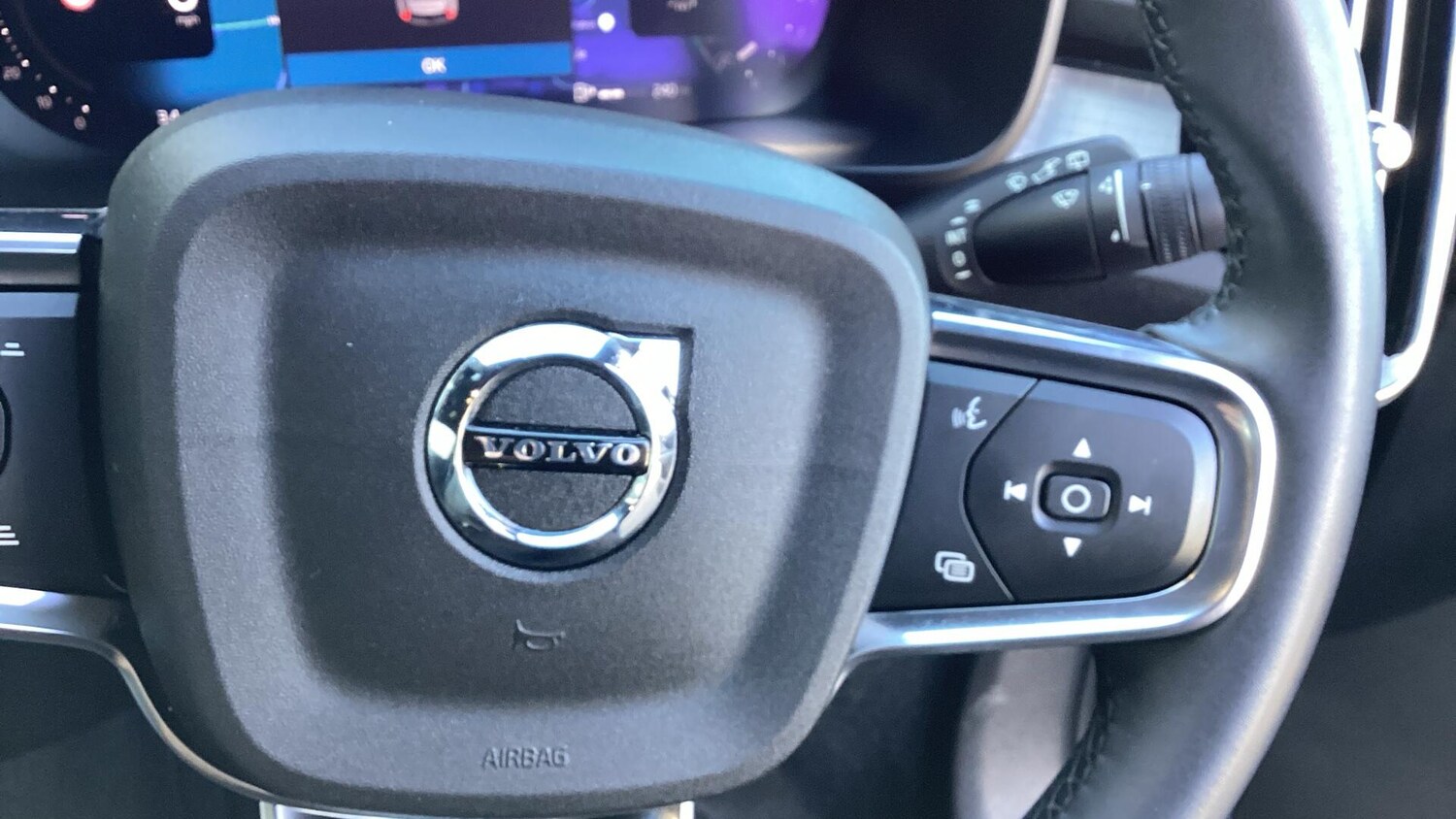 Used Volvo XC40 2023 for sale - 78072027: Photo 31