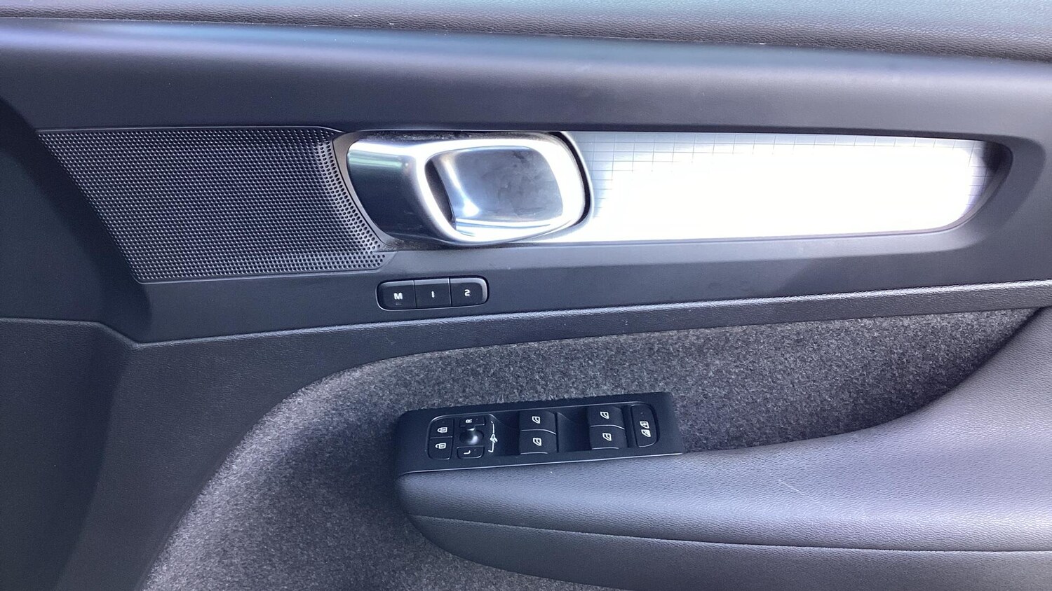 Used Volvo XC40 2023 for sale - 78072027: Photo 33