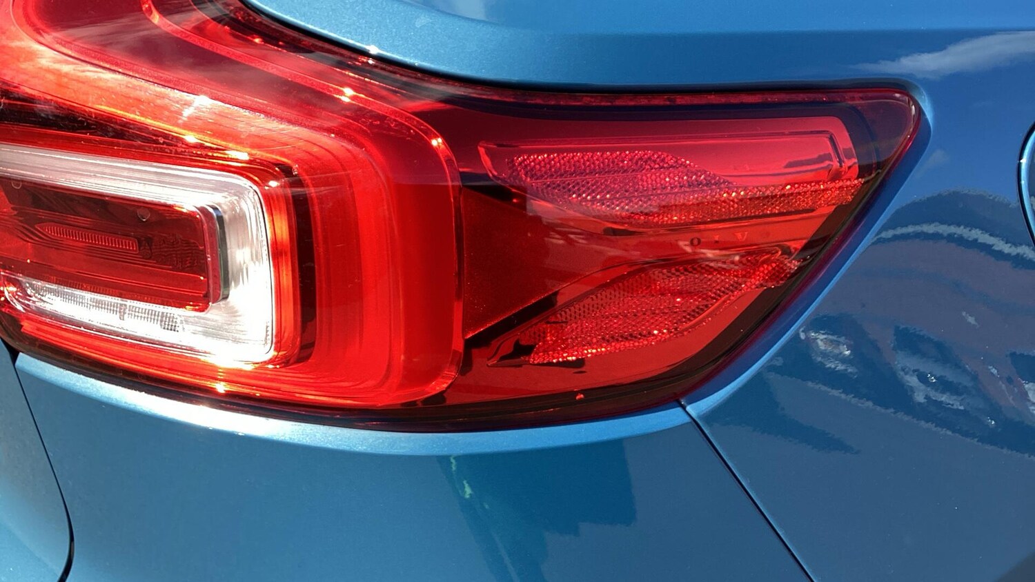 Used Volvo XC40 2023 for sale - 78072027: Photo 37