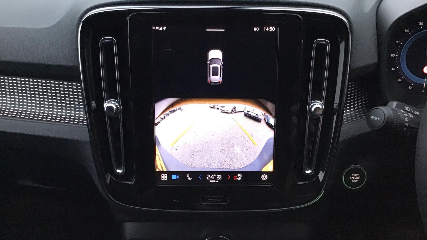 Used Volvo XC40 2025 for sale - 77101966: Photo 18