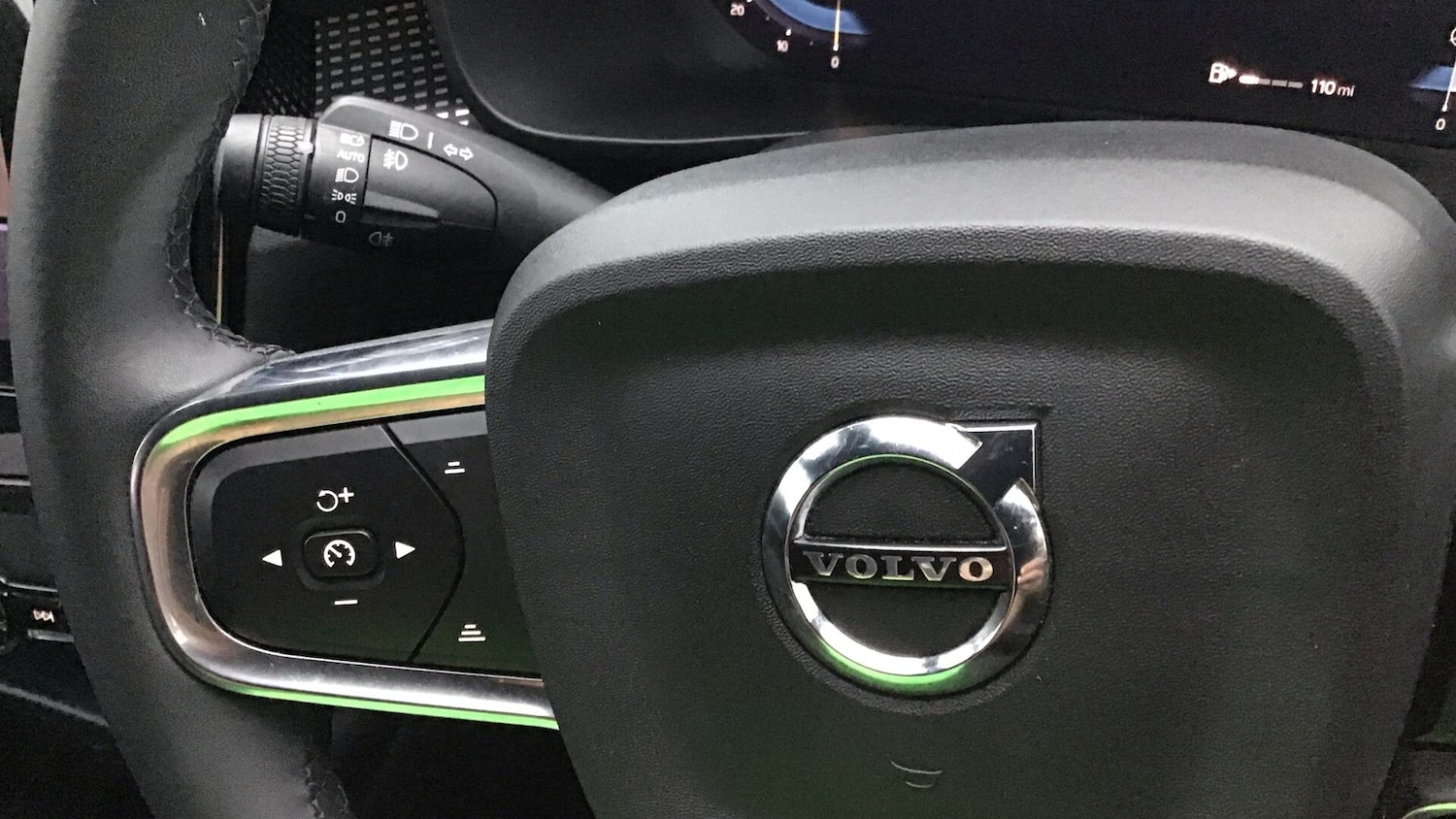 Used Volvo XC40 2025 for sale - 77101966: Photo 21