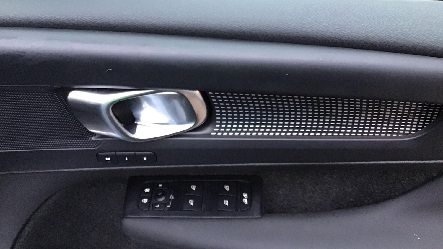 Used Volvo XC40 2025 for sale - 77101966: Photo 26