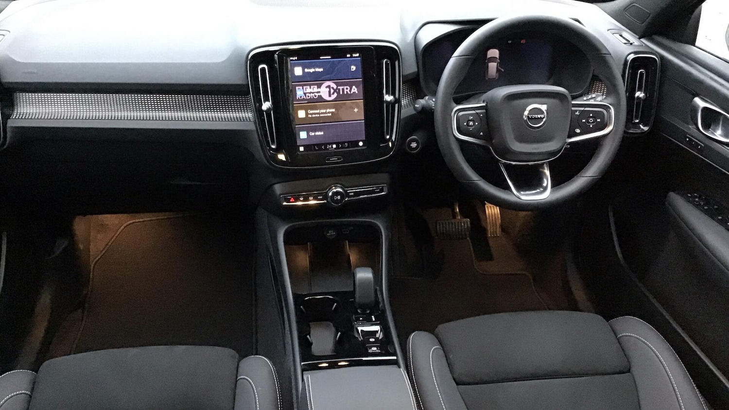 Used Volvo XC40 2025 for sale - 77101966: Photo 5