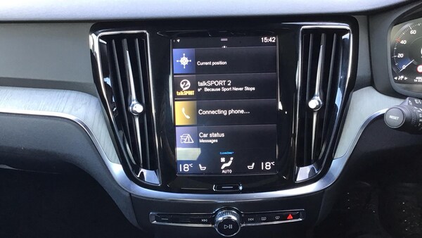 Used Volvo V60 2018 for sale - 76336188: Photo 12