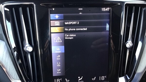 Used Volvo V60 2018 for sale - 76336188: Photo 25