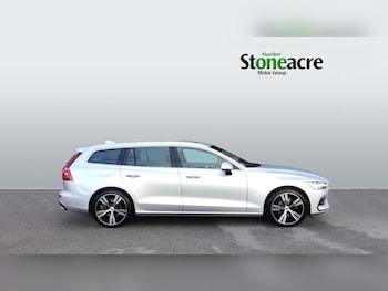 Used Volvo V60 2018 for sale - 76336188: Photo 3