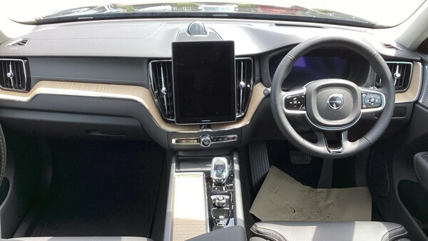 Used Volvo XC60 2025 for sale - 75139304: Photo 5