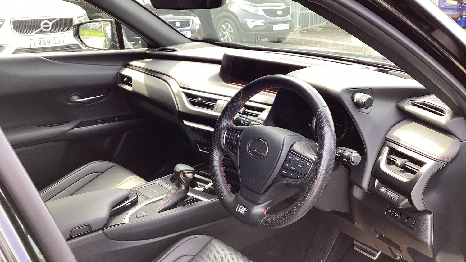 Used Lexus UX 2019 for sale - 77066540: Photo 4