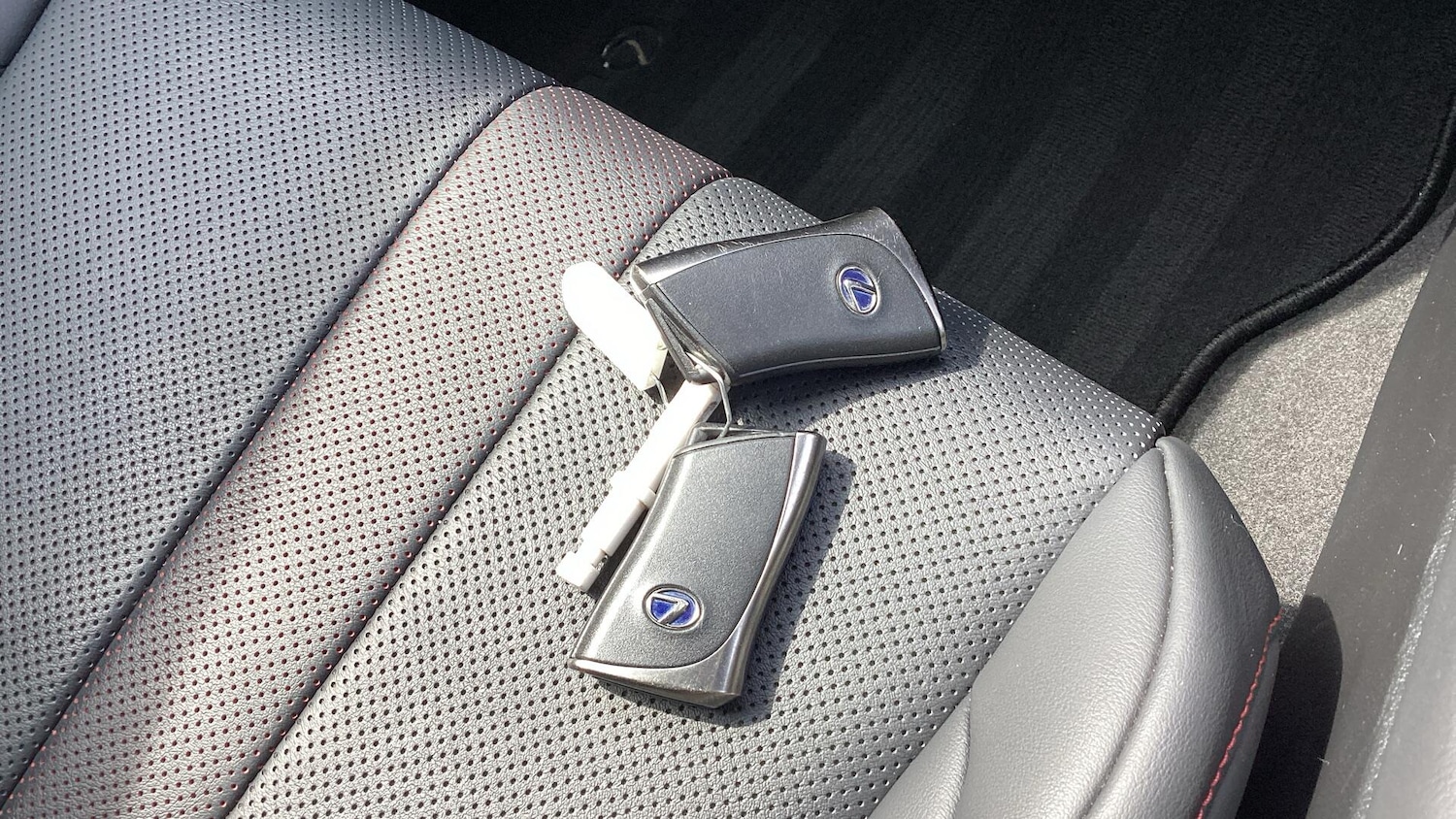 Used Lexus UX 2019 for sale - 77066540: Photo 52