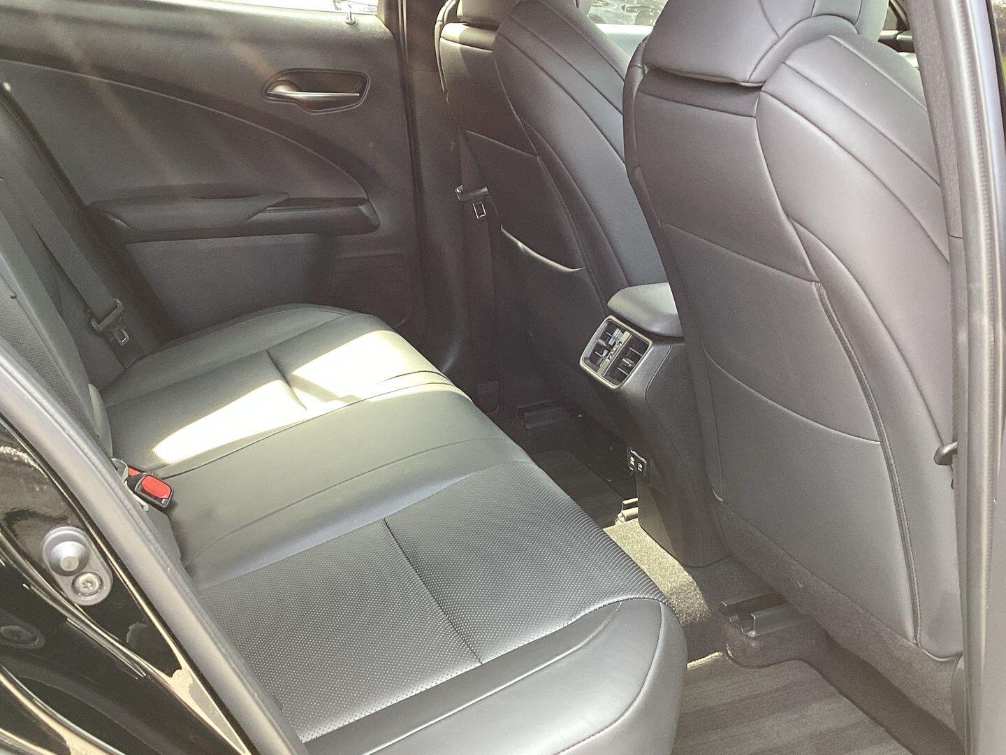 Used Lexus UX 2019 for sale - 77066540: Photo 64