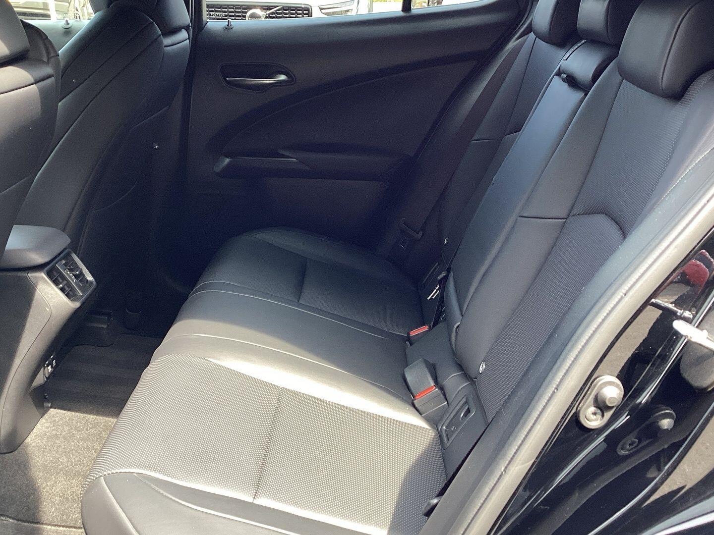 Used Lexus UX 2019 for sale - 77066540: Photo 88