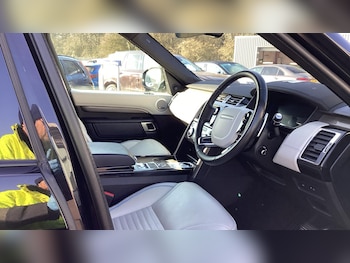 Used Land Rover Discovery 2019 for sale - 78231766: Photo