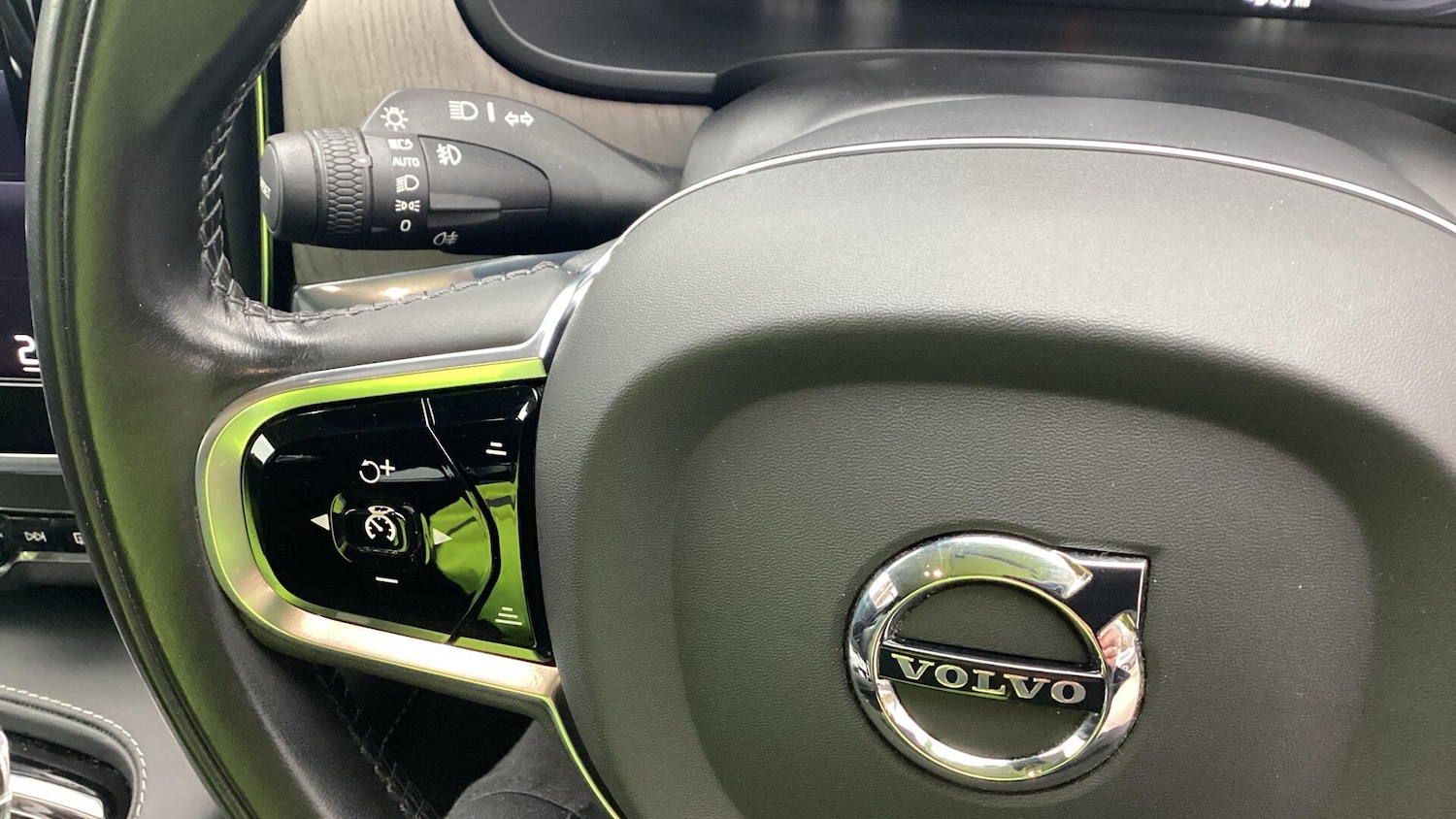 Used Volvo S90 2021 for sale - 77411862: Photo 31