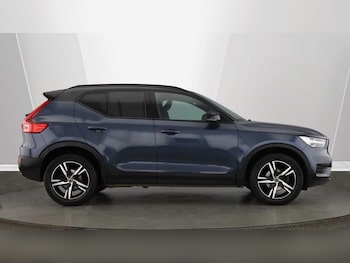 Used Volvo XC40 2022 for sale - 78547992: Photo