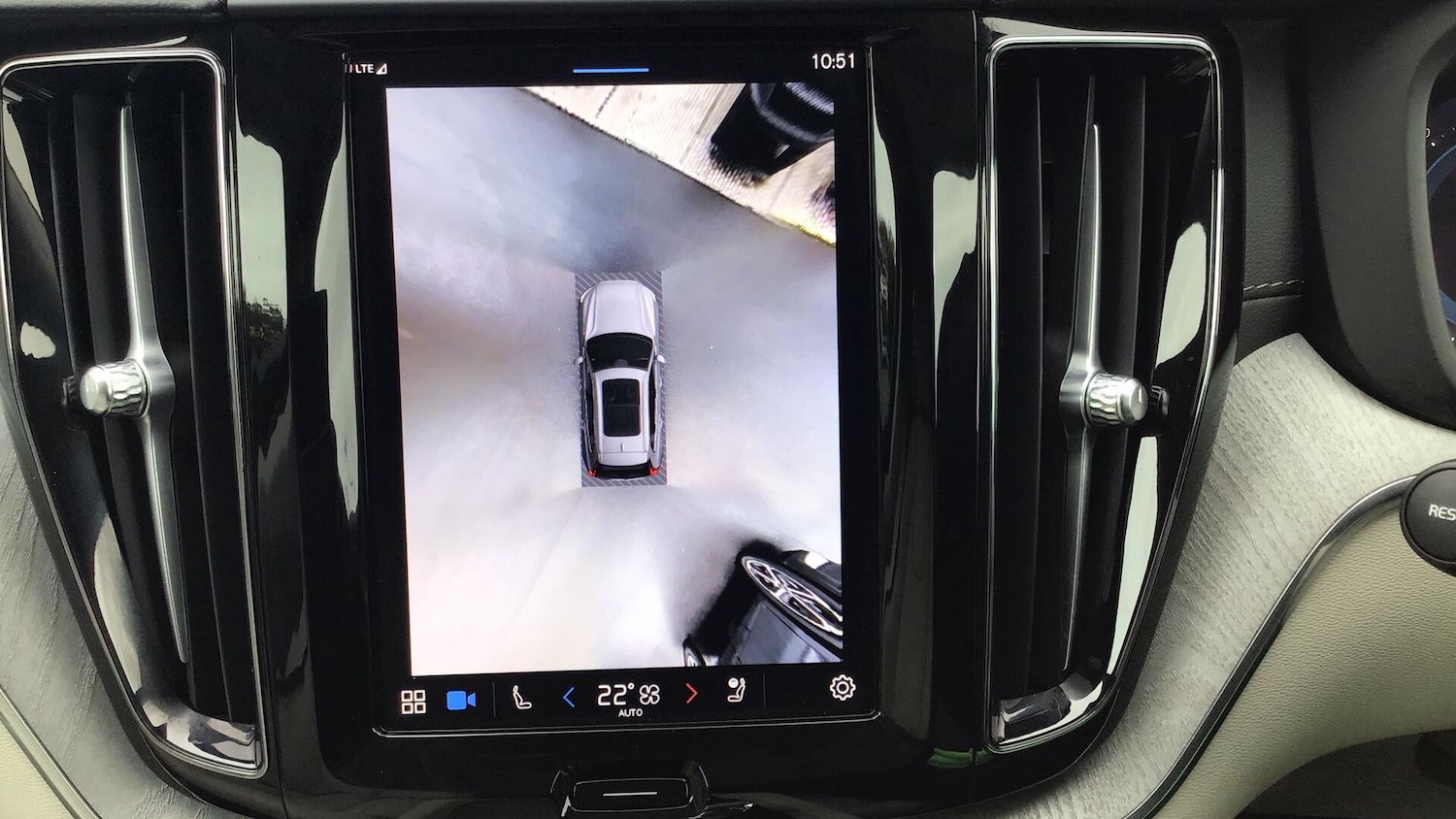 Used Volvo XC60 2023 for sale - 76485146: Photo 24