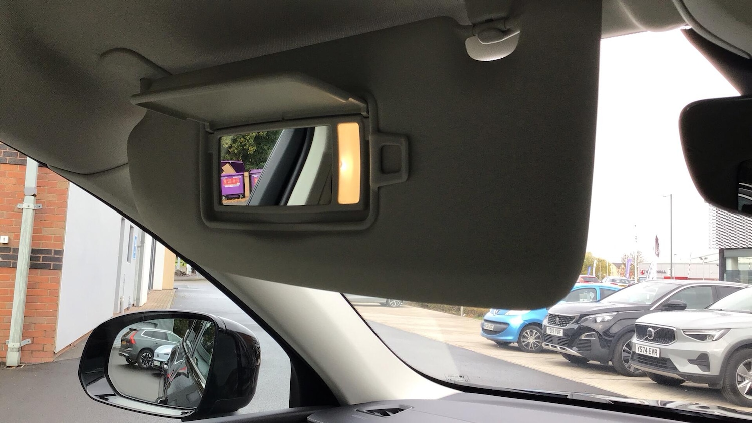 Used Volvo XC60 2023 for sale - 76485146: Photo 28