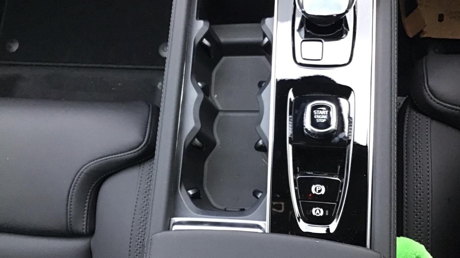Used Volvo XC90 2025 for sale - 76370330: Photo 15