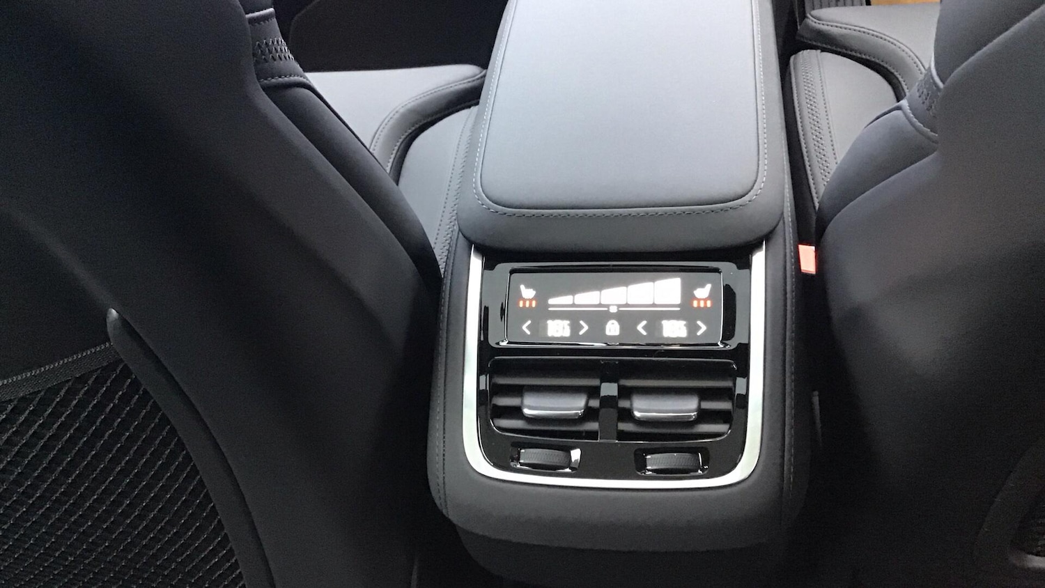 Used Volvo XC90 2025 for sale - 76370330: Photo 23