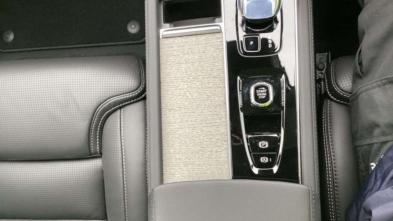 Used Volvo XC90 2025 for sale - 77029589: Photo 15