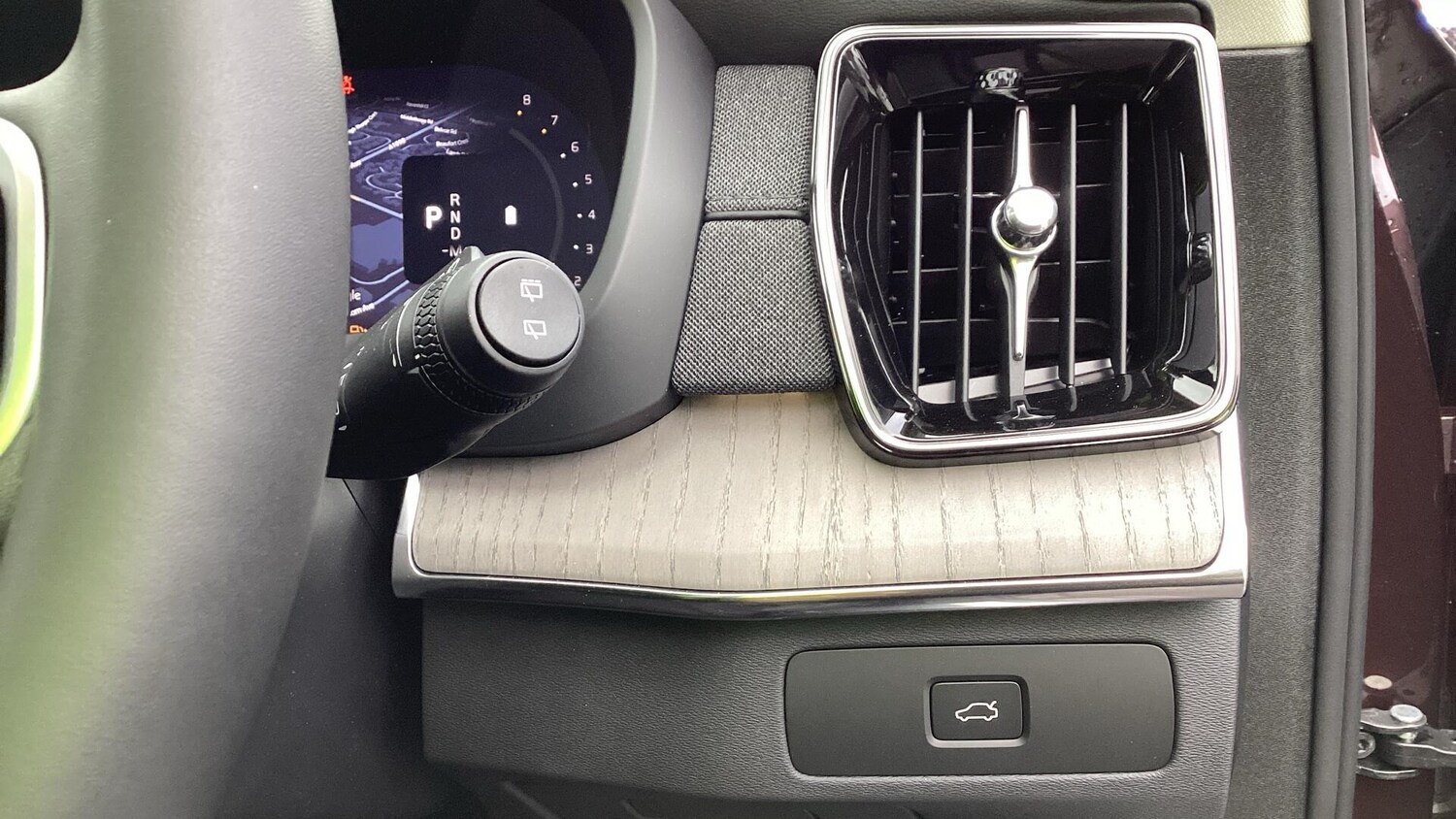 Used Volvo XC90 2025 for sale - 77029589: Photo 31