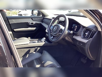 Used Volvo XC90 2025 for sale - 79145436: Photo