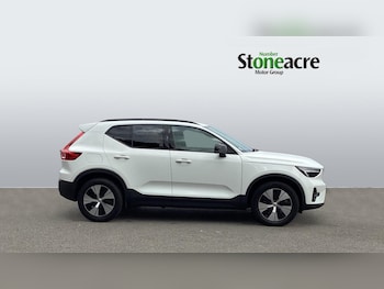 Used Volvo XC40 2023 for sale - 79268455: Photo