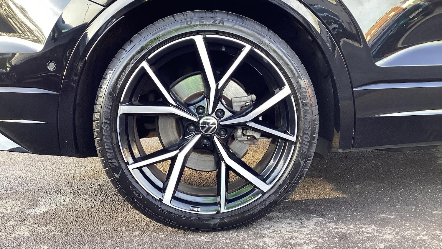 Used Volkswagen Touareg 2023 for sale - 77411034: Photo 9