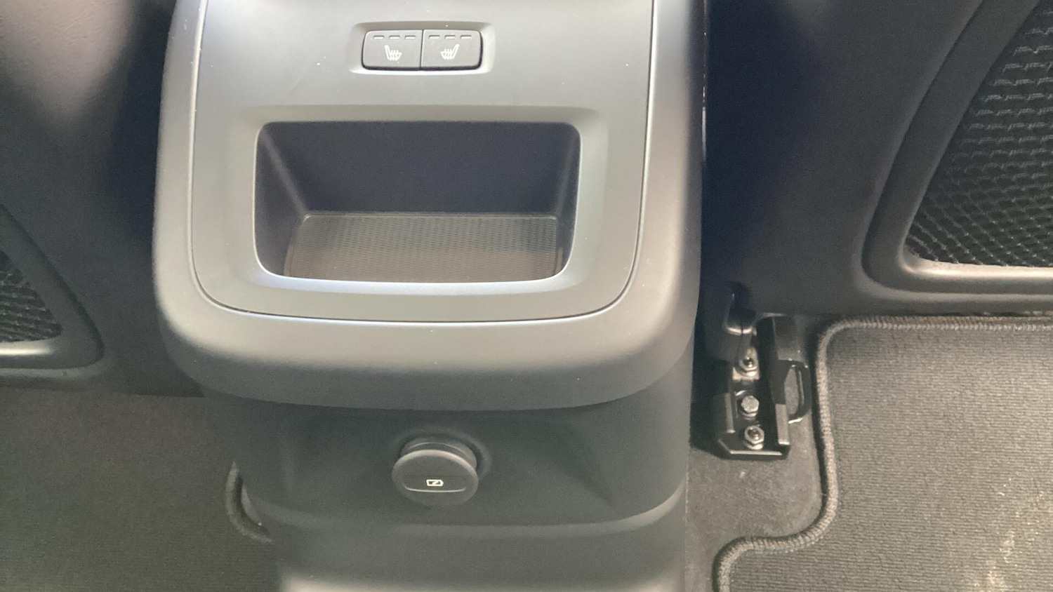 Used Volvo XC60 2026 for sale - 78100302: Photo 34