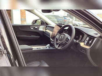 Used Volvo XC60 2026 for sale - 78100302: Photo