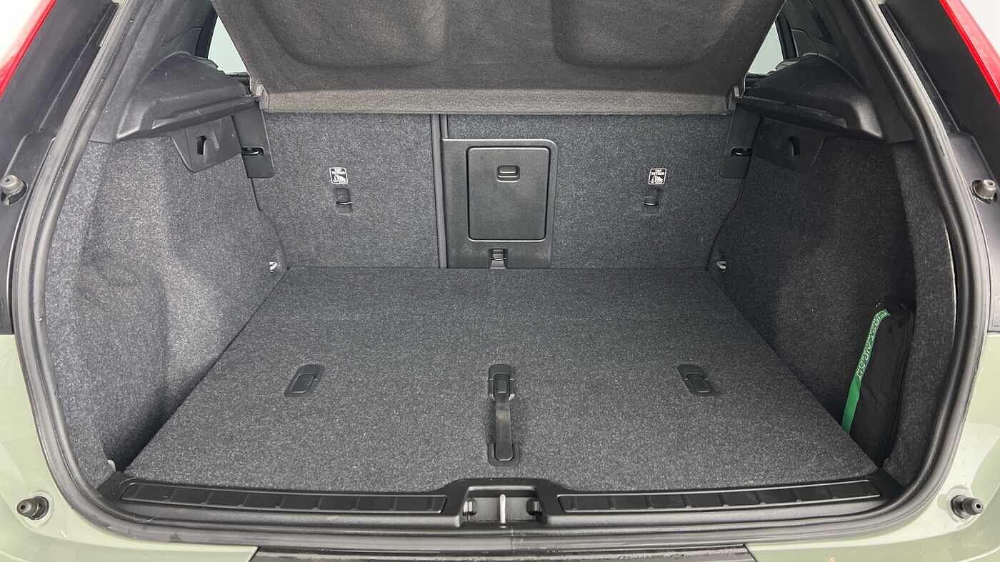 Used Volvo XC40 2021 for sale - 77386913: Photo 5