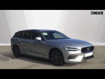 2022 (22) - 2.0 B4D Momentum 5dr Auto