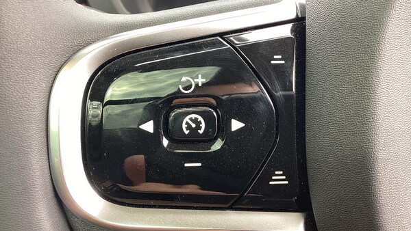 Used Volvo XC60 2025 for sale - 75564434: Photo 18