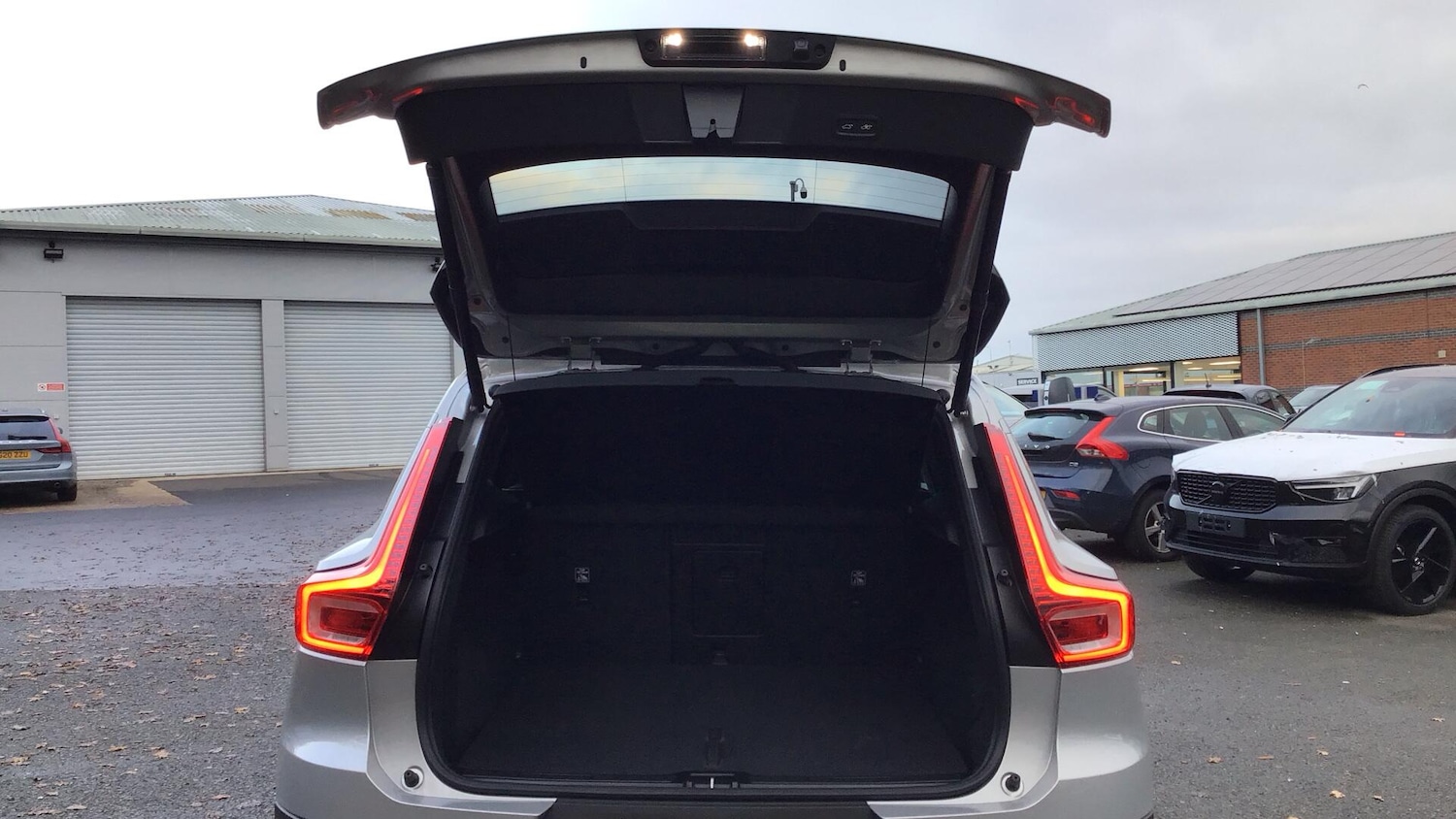 Used Volvo XC40 2025 for sale - 77101725: Photo 13