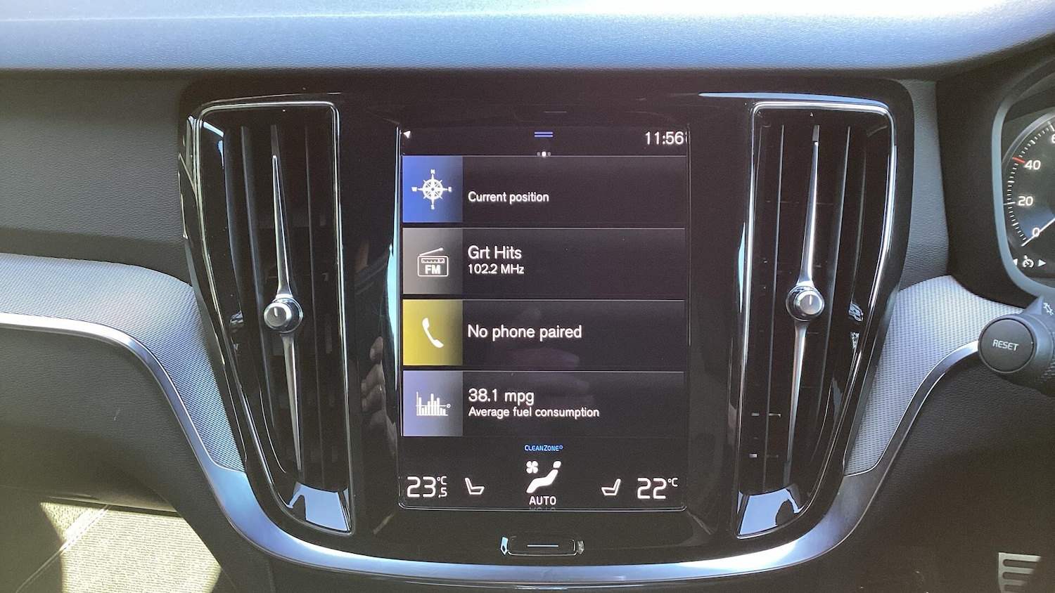 Used Volvo V60 for sale - 78115749: Photo 19