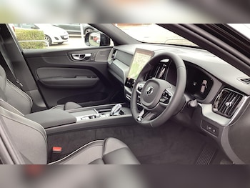 Used Volvo XC60 2026 for sale - 78018954: Photo