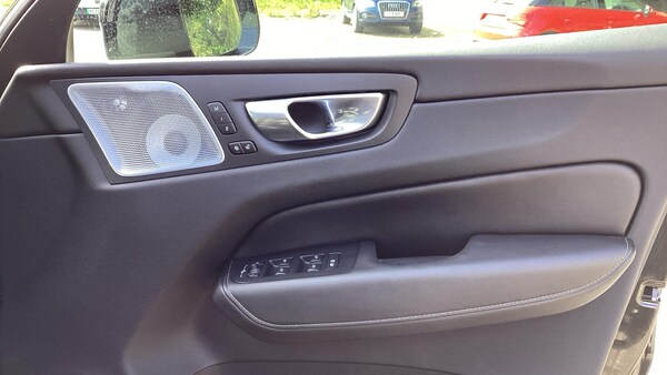 Used Volvo XC60 2024 for sale - 75634826: Photo 29