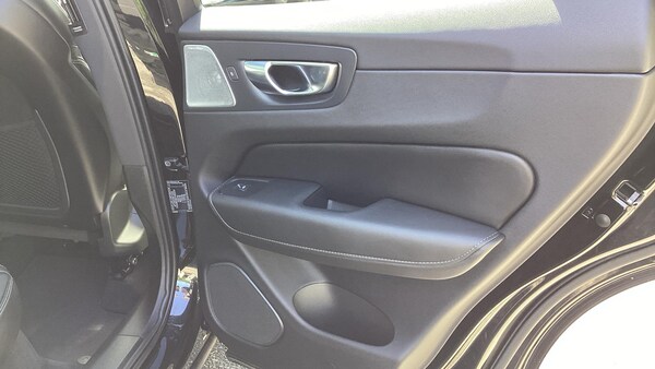 Used Volvo XC60 2024 for sale - 75634826: Photo 38