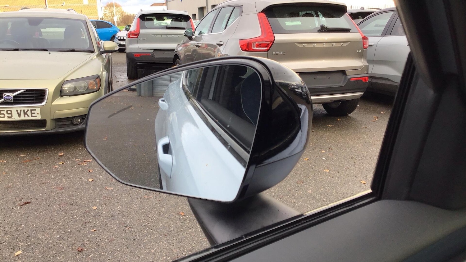 Used Volvo EX30 2025 for sale - 76735021: Photo 27