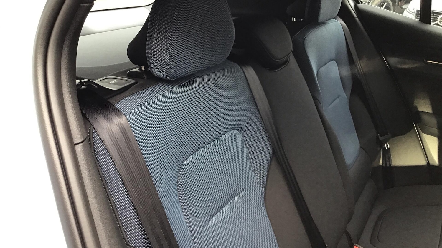 Used Volvo EX30 2025 for sale - 76735021: Photo 38