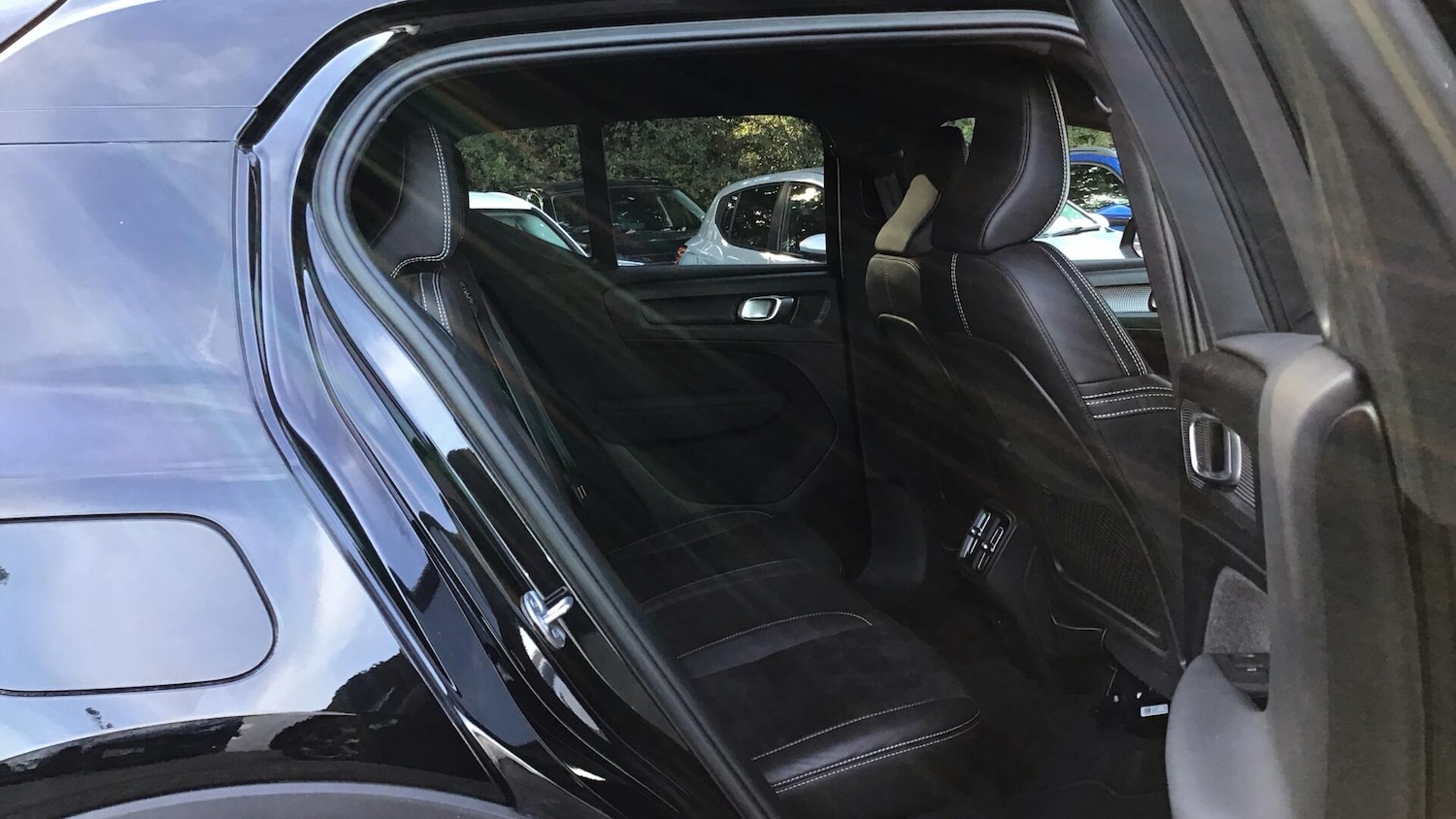 Used Volvo XC40 2022 for sale - 76597430: Photo 6