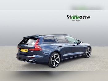 Used Volvo V60 2023 for sale - 75564013: Photo