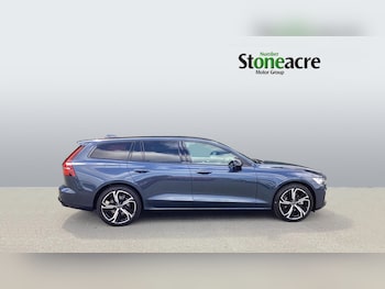 Used Volvo V60 2023 for sale - 75564013: Photo