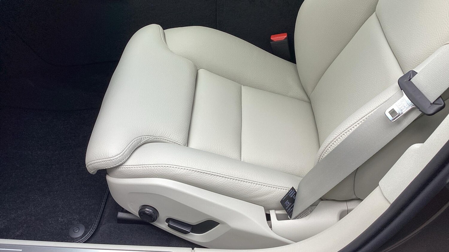 Used Volvo V90 2025 for sale - 77119912: Photo 30