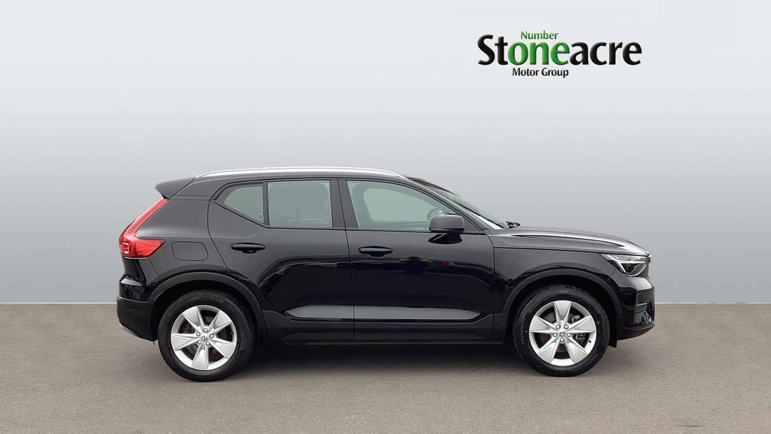 Used Volvo XC40 2023 for sale - 77657705: Photo 3