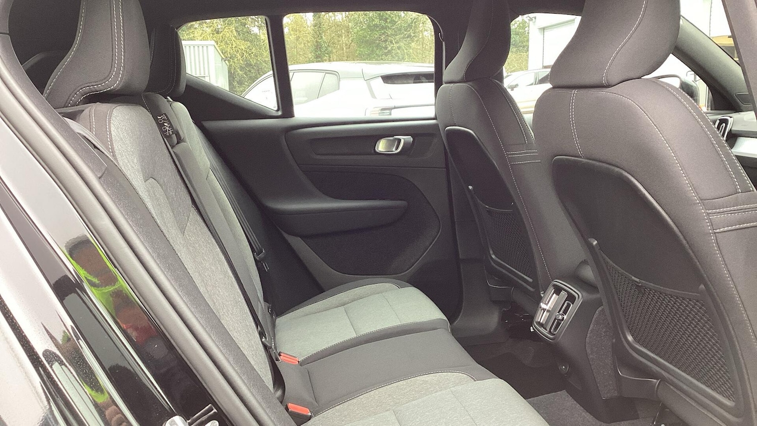 Used Volvo XC40 2023 for sale - 77657705: Photo 6