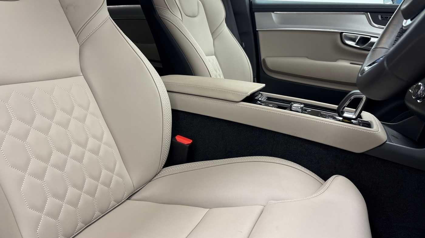 Used Volvo XC90 2025 for sale - 76596970: Photo 28