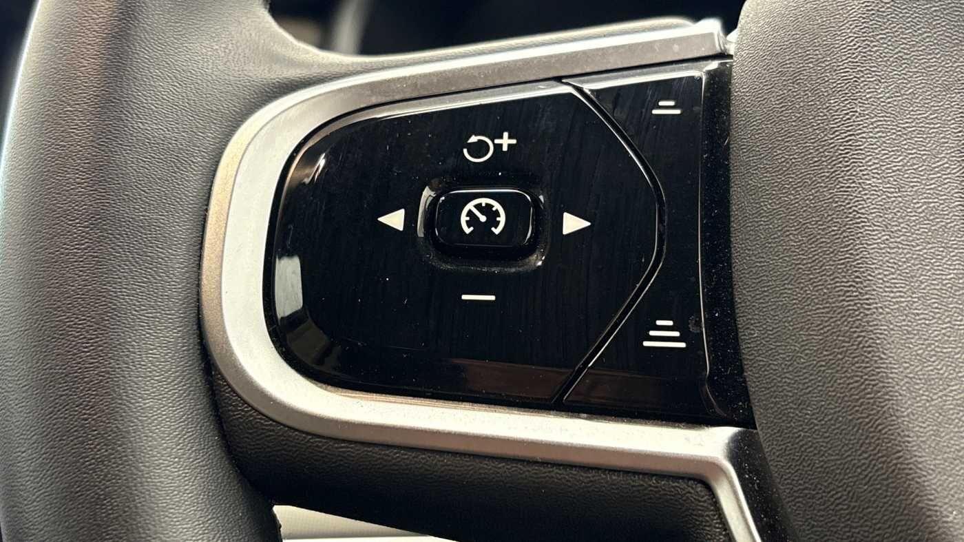 Used Volvo XC90 2025 for sale - 76596970: Photo 30