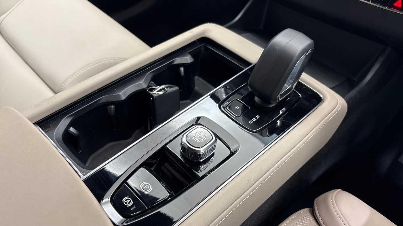 Used Volvo XC90 2025 for sale - 76596970: Photo 31